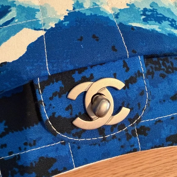 SOLD Chanel Vintage Surfline Flap Bag - Picture 7 of 15